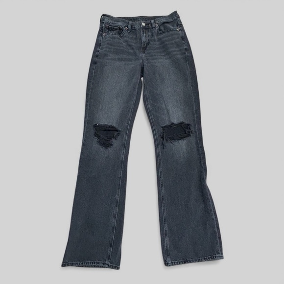 American Eagle 90’s Boot Cut Distressed Washed Black Mid Rise Jeans Sz 4 regular - Picture 6 of 6